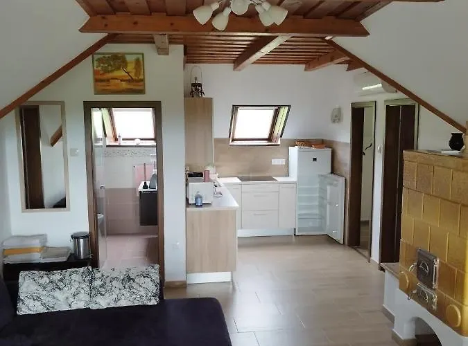 Klára Casa de Férias Badacsonyörs